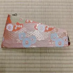 Item thumbnail for item ca61f2c2-0f29-48a8-ba03-4bb71ac53b9d