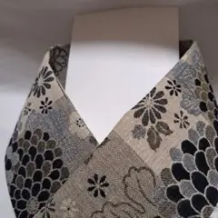 大菊半襟　二重ジャガード織り　半衿　和柄　ハンドメイド　仕付けしやすい芯付き1