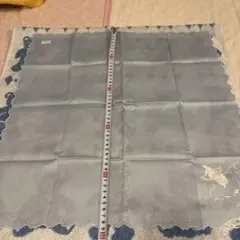 値下げ　　新品WEDGWOOD ハンカチ 青 約50cm