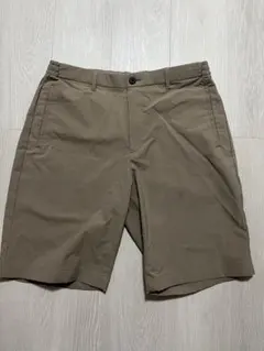 ユニクロ × Theory ショートパンツ ベージュ