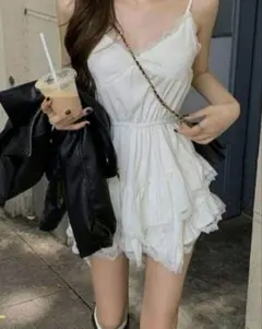 新品✨️ホワイト 白 レースフリルワンピース フェアリーグランジ