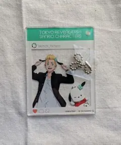 東京リベンジャーズ　サンリオ　アクリルキーホルダー　花垣武道　ポチャッコ