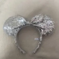 ディズニー　ミニーマウス　スパンコールカチューシャ　シルバー