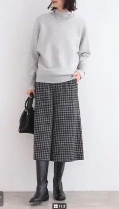 昨年購入新品タグ付インディヴィパンツ定価13600円チェック23区アンタイトル