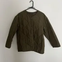 キルティングジャケット カーキ ノーカラー