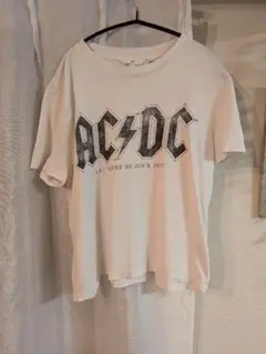 H&M AC/DC Let There Be Rock Tシャツ ホワイトのサムネイル