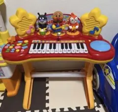 アンパンマン 電子ピアノ キャラクター付き