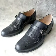 極美品　BARCLAY　ローファー　フリンジ　ドレスシューズ　革　黒　23cmのサムネイル