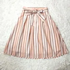 美品✨️リフレクト フレアスカート マルチストライプ柄 М リボン オフィカジュのサムネイル
