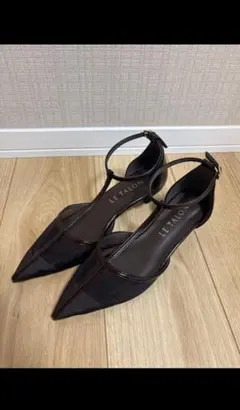 LE TALON3.5センチＴストラップシアーパンプス　24cm