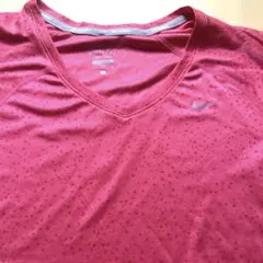 Nike DRI-FIT ピンク トップス Lサイズ