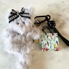 ハンドメイド モールドール キーホルダー　猫F