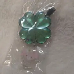 ボンボンリボン　シークレットヘアクリップ
