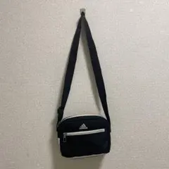 adidas ショルダーバッグ 黒