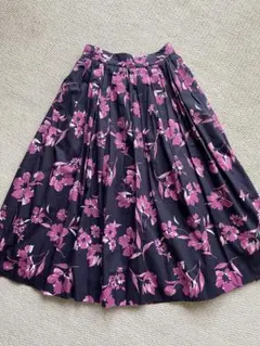 ☆美品☆31 Sons de mode 花柄　フレア　フラワースカート☆のサムネイル