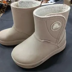 Crocs ベージュ ブーツ C8