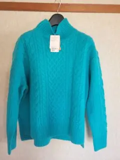 グリーンレーベルリラクシング　ハイネックニット　新品タグ付き