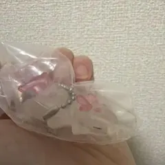 謎のドラゴンのキーホルダー 寝ている ガチャガチャ