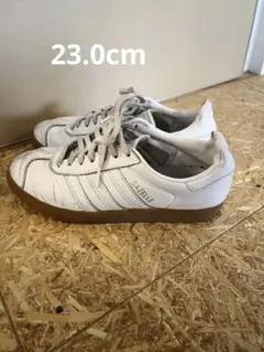 Item thumbnail for item 4bb353e3-4d64-4622-b61b-048f19aeb5e2