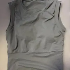 ヨガ用紺色ブラ入りトップスMサイズ