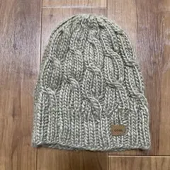 ニット帽子　ビーニー