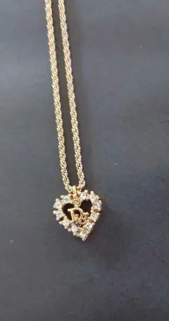 クリスチャンディオール ハート型ラインストーンネックレス