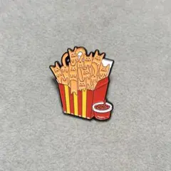 フライドポテト猫ピンバッジ揚げ芋キャットピンズねこファストフードピンブローチ