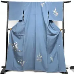 付け下げ　作家もの　友禅　松　梅花　菊花　花模様　着物　052k pのサムネイル