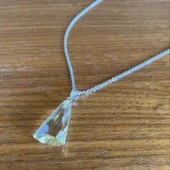 水晶クリア三角形ペンダントネックレス クリアイエロー