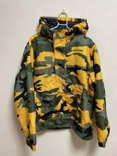 Supreme マウンテンパーカー カモフラ イエローのサムネイル
