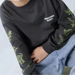 【dev!rock 】プリント袖リブ 長袖Tシャツ【恐竜柄】