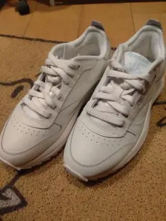 Reebok クラシックレザースペシャルエクストラ　スニーカー