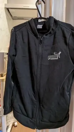 PUMA ブラック フルジップ パーカー
