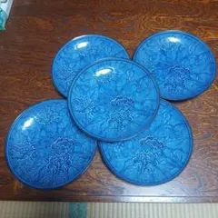 美品　有田焼　美しい藍色・浮き彫り牡丹　中和皿　5枚　萬泉窯
