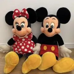 期間限定値下げ　TDL ミッキー　ミニー　ビッグぬいぐるみ