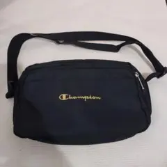 Champion ブラック ショルダーバッグ