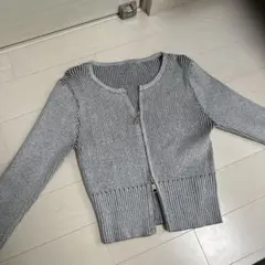 グレー リブ編み 長袖 ニット ショート丈 Sサイズ