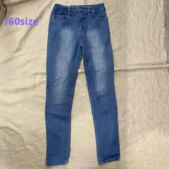 Item thumbnail for item ca2bb123-8f32-4638-8e65-07c98d4c7587