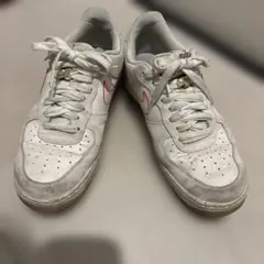 NIKE AIR FORCE 1 スニーカー