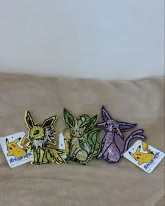 ポケモン キラキラキーホルダー 3点セット　サンダース リーフィア エーフィ