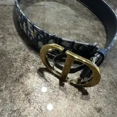 Christian Dior ネイビーロゴベルト