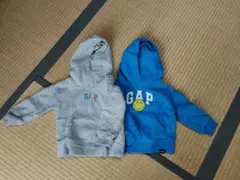 GAP フード付きトレーナー 2点セット 18-24ヶ月(80～90㎝)
