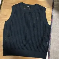ユニクロUNIQLO 薄手ベスト ニット ノースリーブセーター