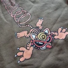 (>.<)HYSTERIC トレーナー ダイカットのサムネイル