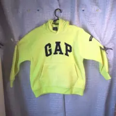 GAP 蛍光イエロー パーカー M 古着 キッズ 子供Мサイズ