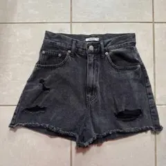 ダメージ加工 ブラック デニムショートパンツ