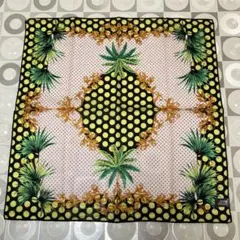 新品 GIANNI VERSACE ヴェルサーチ スカーフ 大判ハンカチ