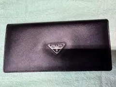 【新品】PRADA ブラック レザー 長財布