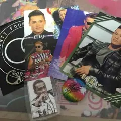 ELLYセット、24KARATSシール付き☆