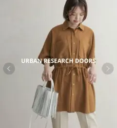 アーバンリサーチドアーズ ツイルドロストオーバーシャツ マスタード ゆったり